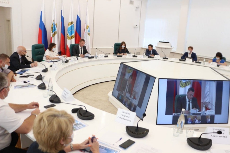 В Саратовской области одобрили два инвестпроекта на 122 миллиарда рублей