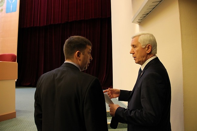 Областные депутаты сократили бюджет на 3 миллиарда