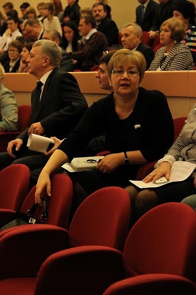 Областные депутаты сократили бюджет на 3 миллиарда