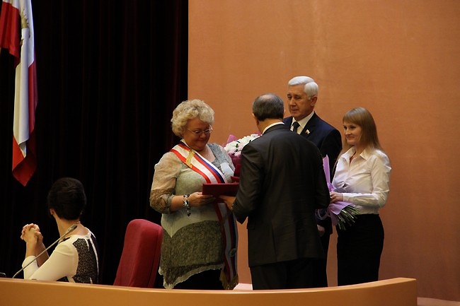 Областные депутаты сократили бюджет на 3 миллиарда