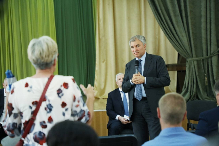 Володин призвал разработать программу по водооспечению Ершовского района