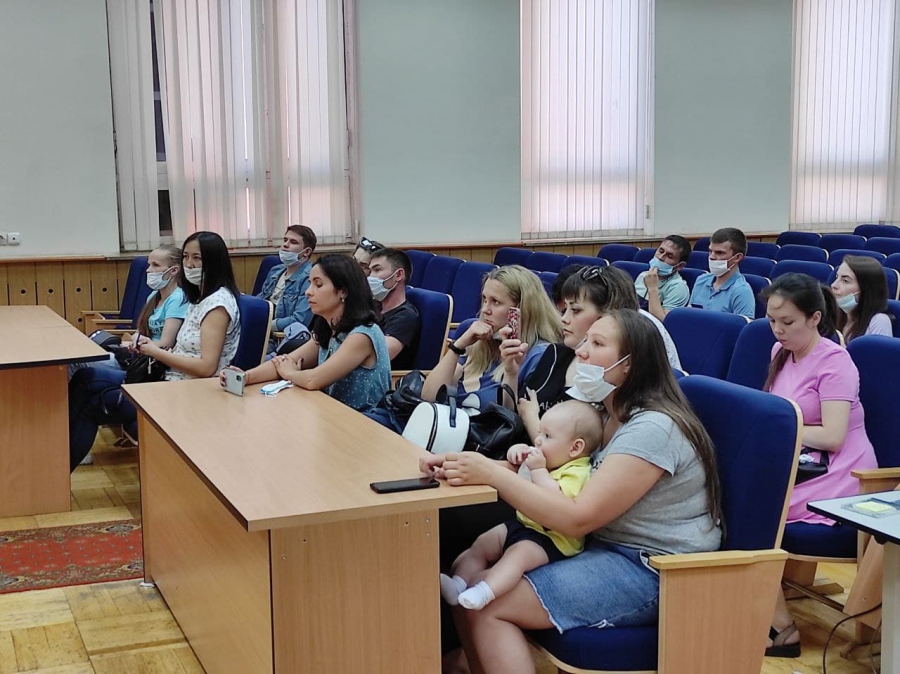 Бусаргин: Право на жилье возникло у более 5 тысяч детей-сирот