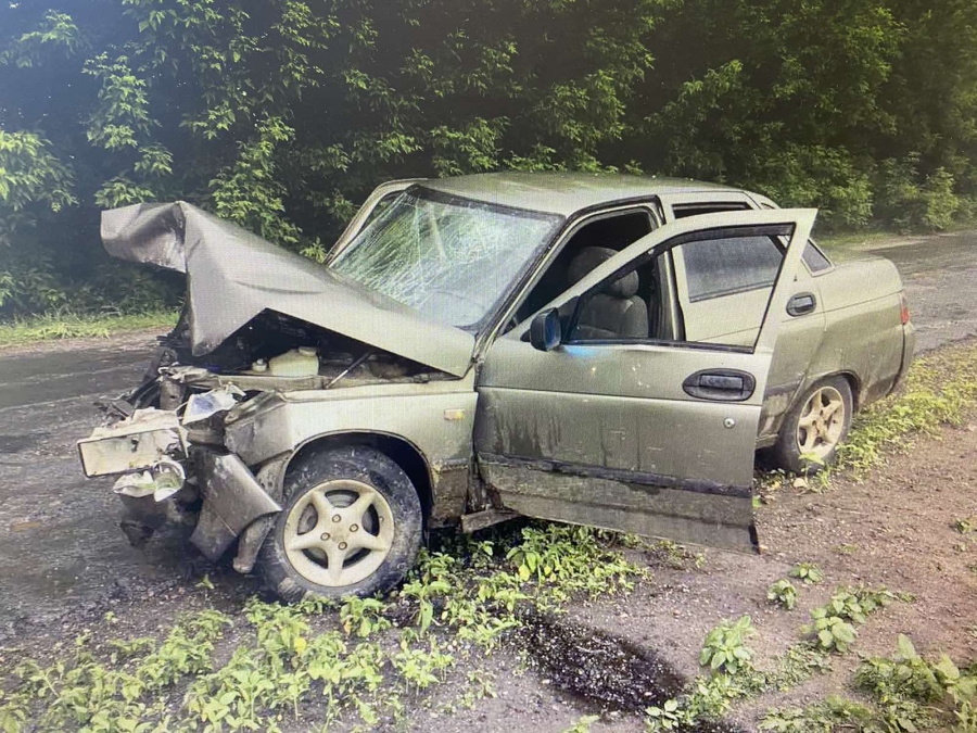 В Советском районе женщина пострадала в лобовом столкновении двух «ВАЗов»