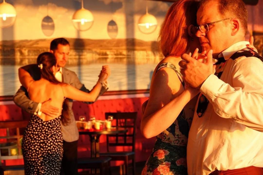 В гостиничном комплексе «Волга Star» прошел трехдневный фестиваль танго