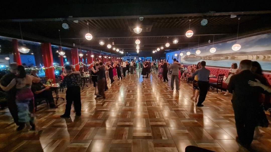В гостиничном комплексе «Волга Star» прошел трехдневный фестиваль танго