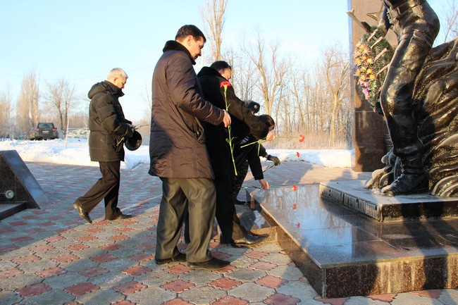 В Саратове почтили память погибших в Афганистане солдат