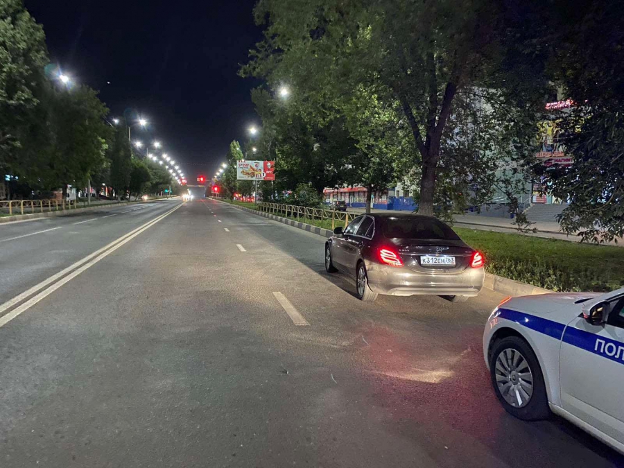 В Вольске 9-летняя девочка попала под легковушку