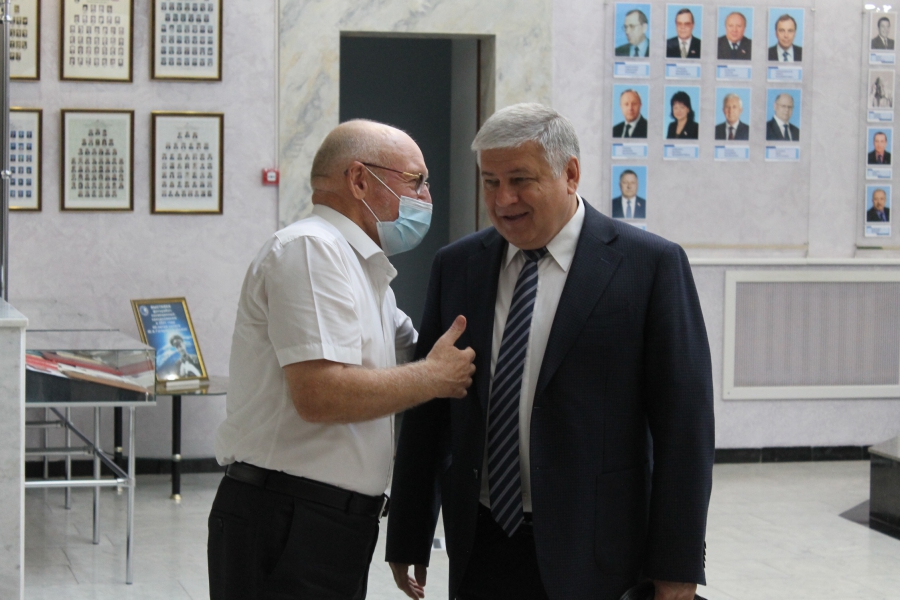 В Саратове на ремонт дорог направят еще 707 млн рублей