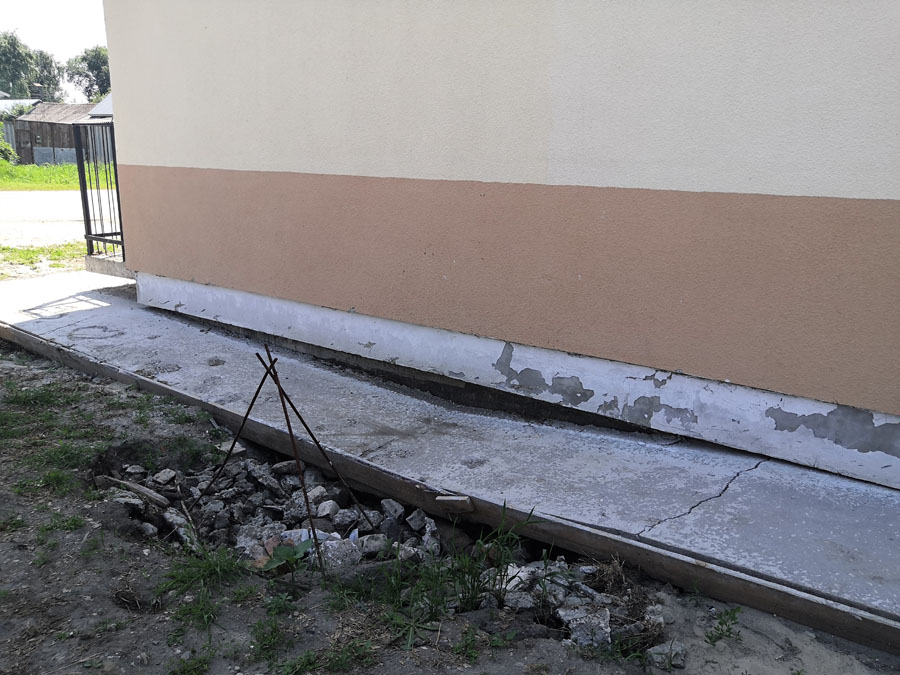 Сиротский дом в Петровске разрушается после сдачи в эксплуатацию