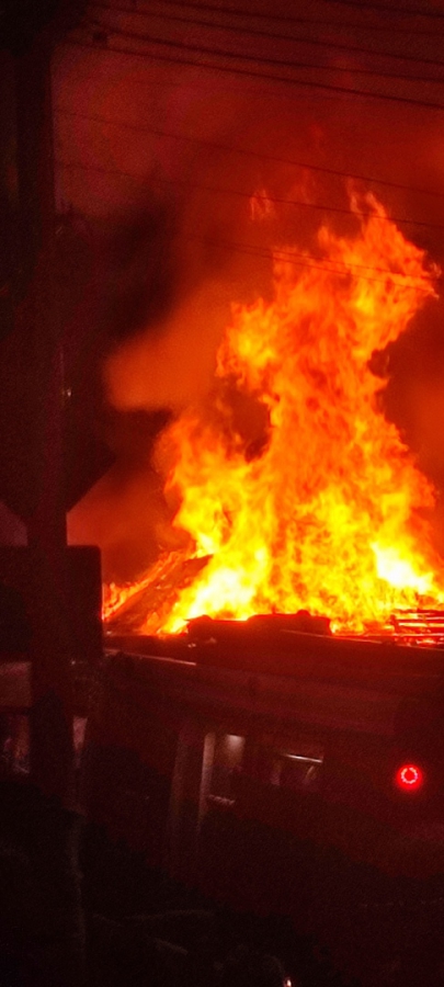 В центре Саратова огонь уничтожил старообрядческий молельный дом