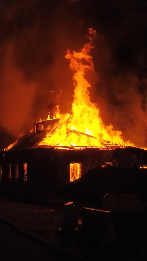 В центре Саратова огонь уничтожил старообрядческий молельный дом