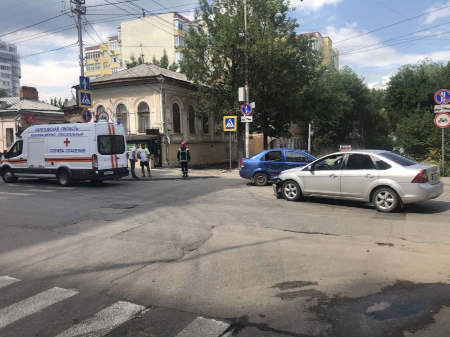 В Волжском районе мальчик пострадал в столкновении иномарок на перекрестке