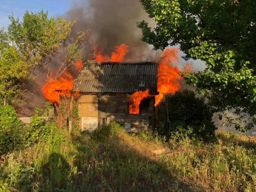Ночью в Ивантеевке вспыхнул частный дом