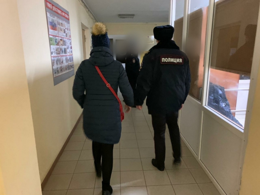 Жительницу Петровска ждет суд за избиение до смерти 71-летнего отца