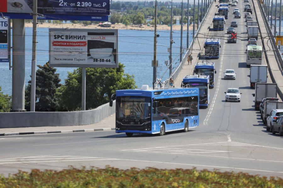 Володин рассказал о поступлении новых троллейбусов в Саратов