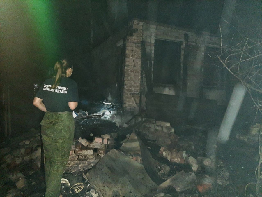 Под Саратовом взорвался баллон и сгорел дом. Обнаружен погибший
