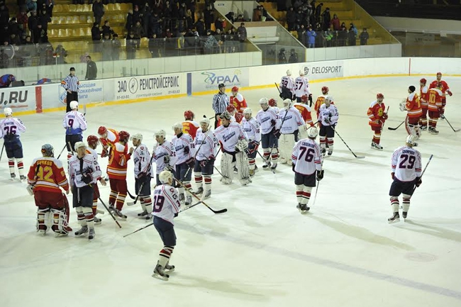 Получивший зарплату «Кристалл» выиграл на выезде