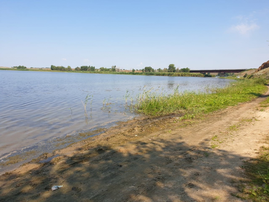 В Ровенском районе мужчина утонул в реке на глазах у приятеля