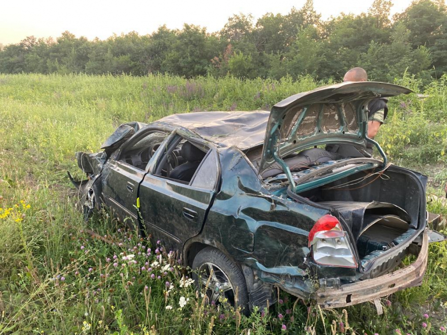 Под Красноармейском мужчина улетел на «Акценте» в кювет