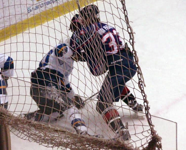 «Кристалл» набрал первое домашнее очко в 2014 году