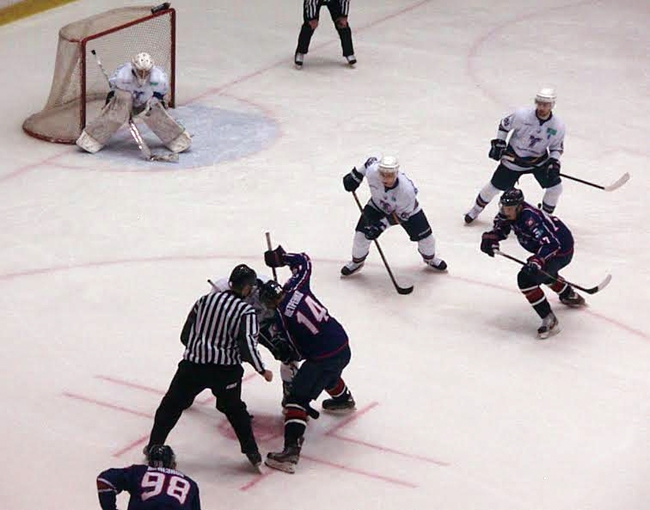 «Кристалл» набрал первое домашнее очко в 2014 году