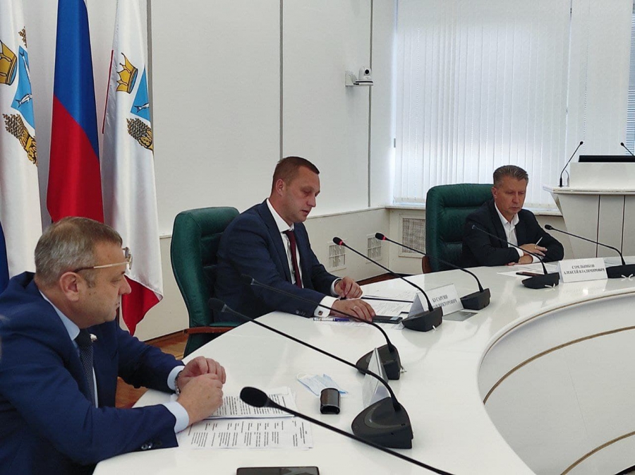 На проспекте Кирова осенью хотят заменить 64 дерева