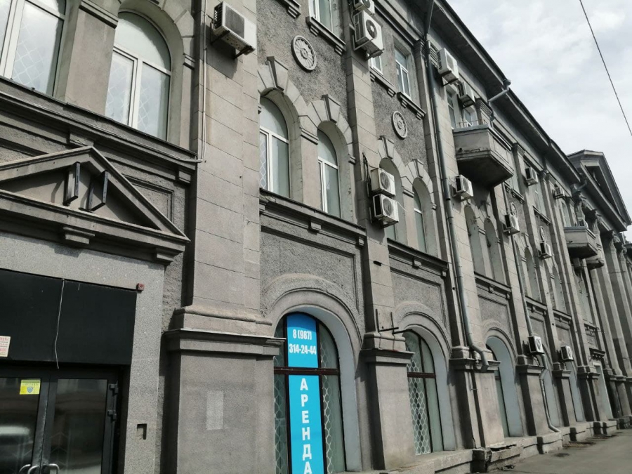 Саратовцы рассказали об опасном памятнике архитектуры на улице Московской