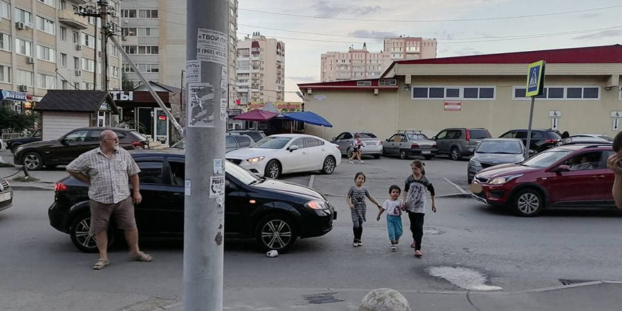 В Юбилейном иномарка сбила 13-летнюю девочку