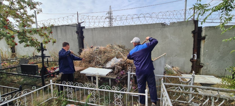 Свалку мусора на Увекском кладбище после жалоб убрали за день