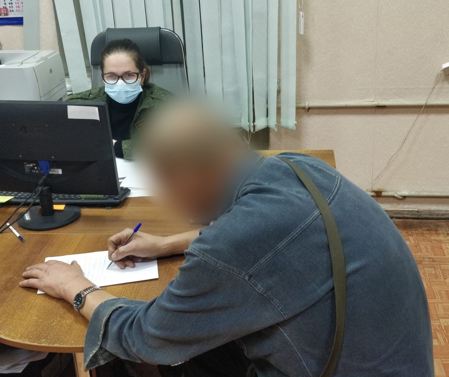 В Евсеевке нашли труп женщины с переломанными ребрами. Возбуждено дело