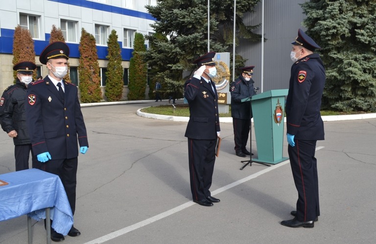 В Саратове работники уголовного розыска отмечают профессиональный праздник