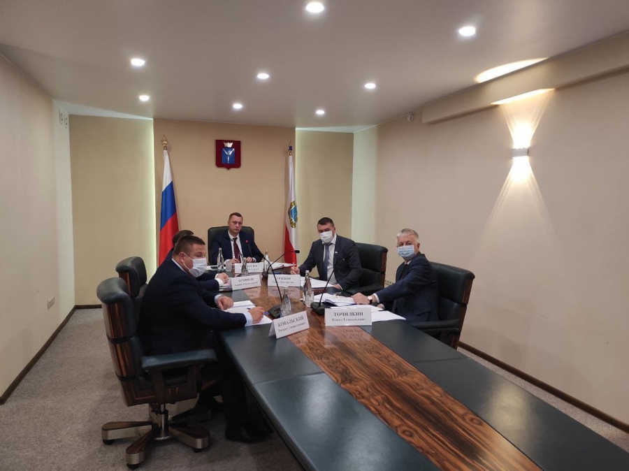 Коронавирус. Министерство финансов региона рассмотрит вопрос о выделении средств на автомобили для врачей