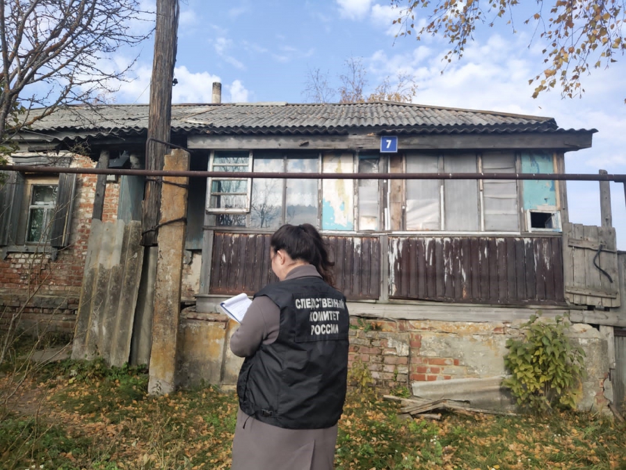 В селе Аткарского района нашли труп с разбитой головой