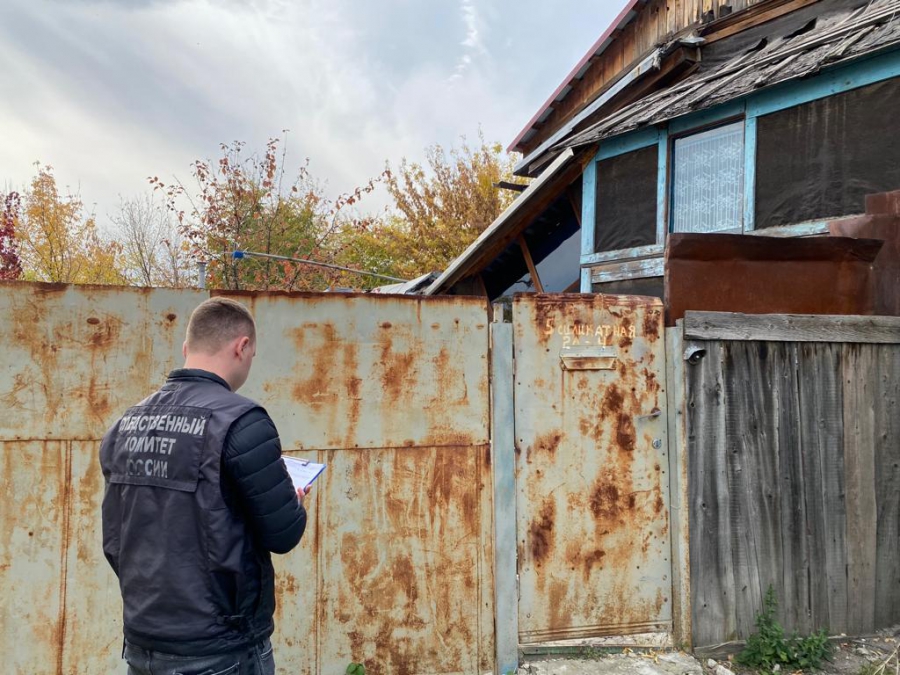 В квартире нашли труп женщины с окровавленным лицом