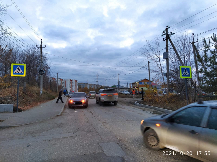 В Юбилейном мальчик попал под колеса иномарки
