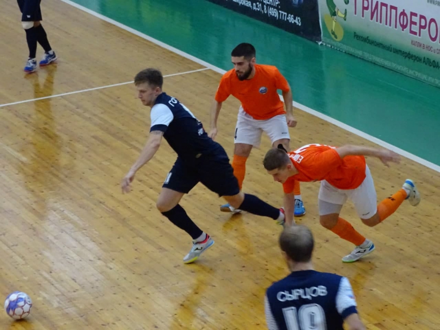 «Саратов-Волга» одержал первую победу в сезоне