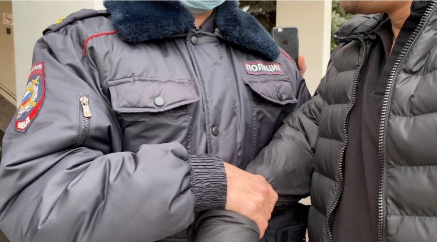 Полиция задержала саратовского депутата-коммуниста Николая Бондаренко