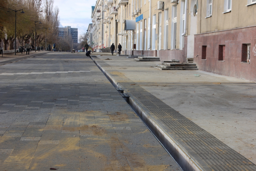 В Саратове вновь сорваны сроки реконструкции набережной и фонтана «Одуванчик»