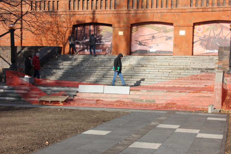 В Саратове вновь сорваны сроки реконструкции набережной и фонтана «Одуванчик»