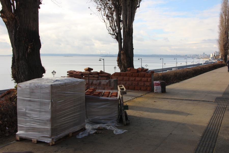 В Саратове вновь сорваны сроки реконструкции набережной и фонтана «Одуванчик»