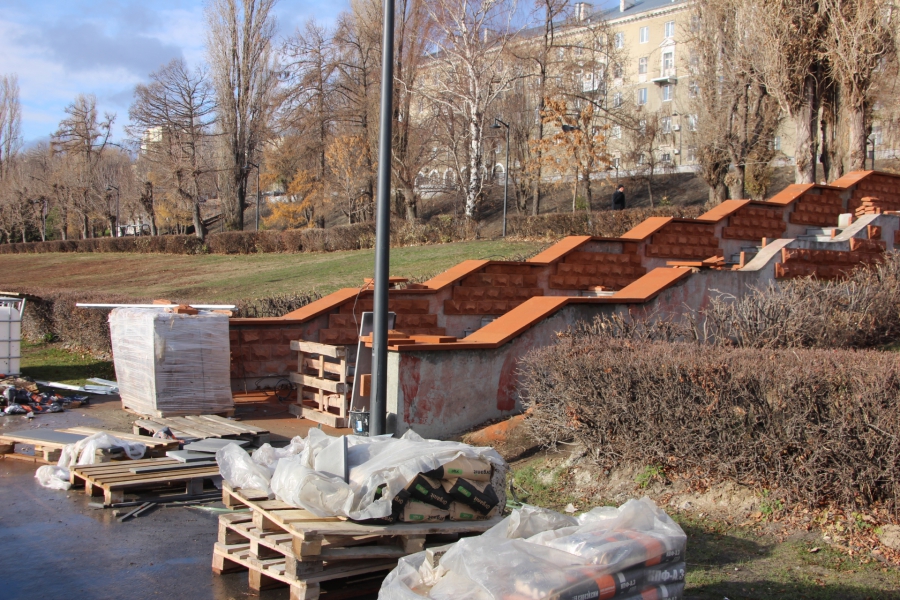 В Саратове вновь сорваны сроки реконструкции набережной и фонтана «Одуванчик»