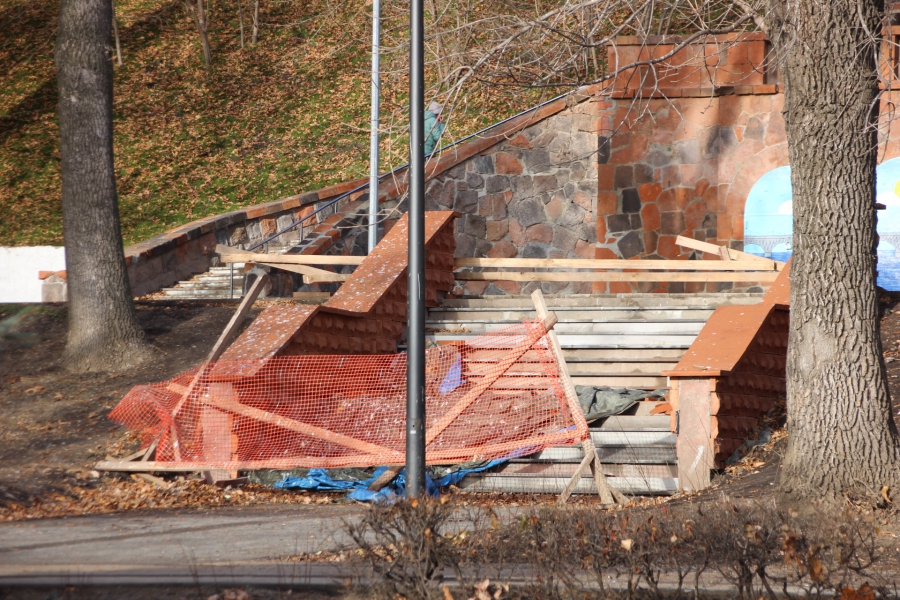 В Саратове вновь сорваны сроки реконструкции набережной и фонтана «Одуванчик»