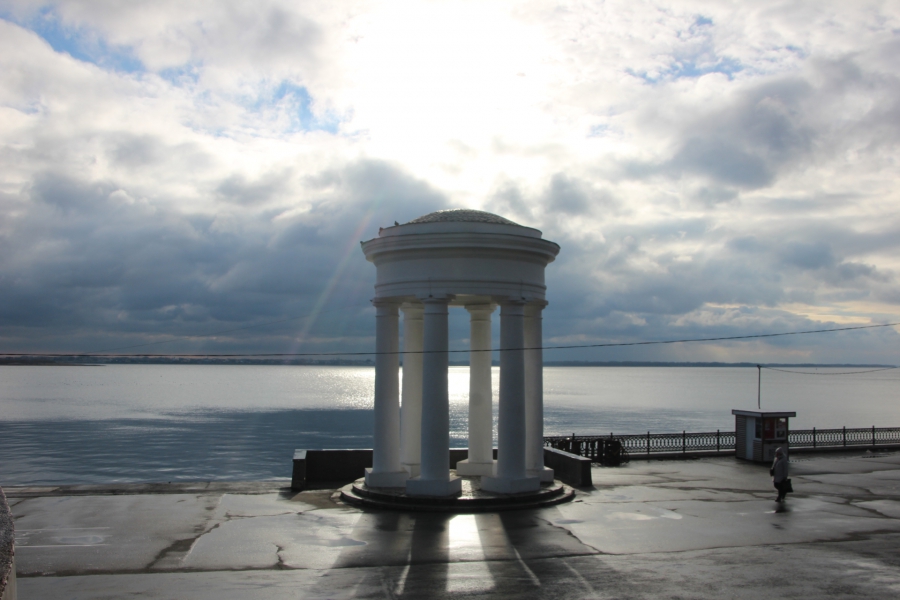 В Саратове вновь сорваны сроки реконструкции набережной и фонтана «Одуванчик»