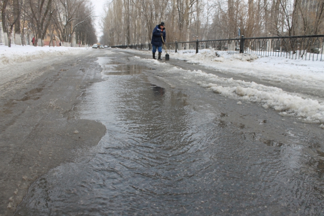 Для ликвидации аварии на 2-й Дачной отключено водоснабжение детсада и домов