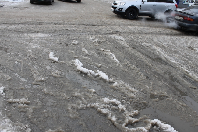 Для ликвидации аварии на 2-й Дачной отключено водоснабжение детсада и домов