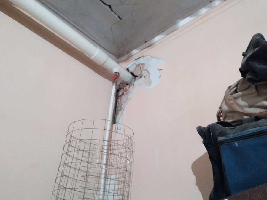 В Саратове начал рушиться Дом Яхимовича. Жильцы соседнего здания бьют тревогу