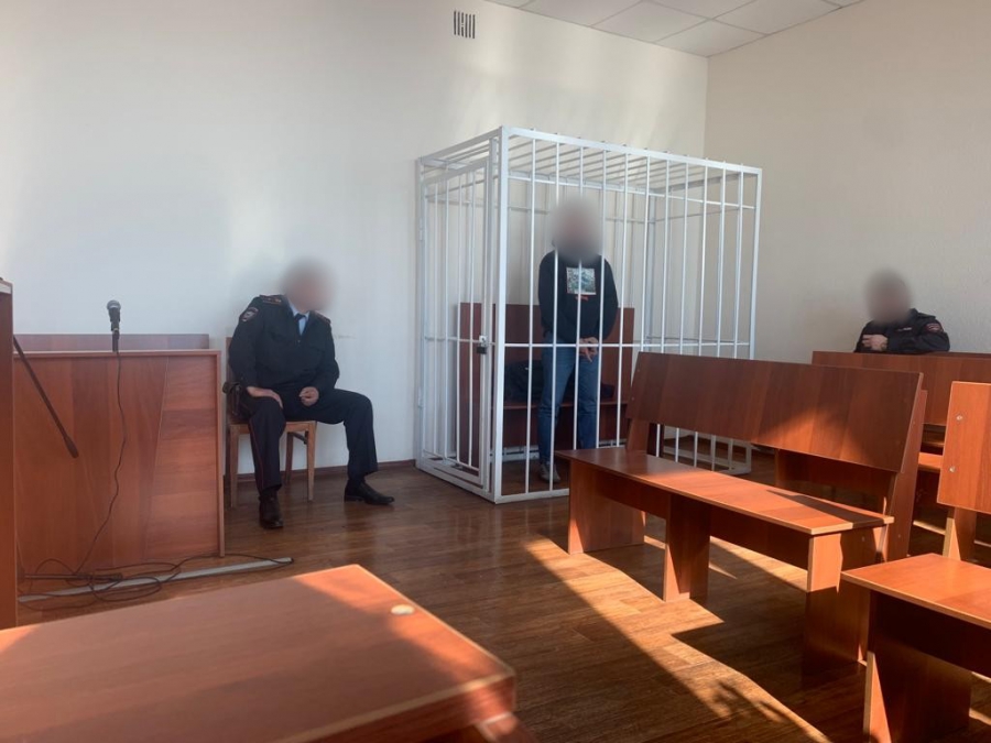 Саратовца арестовали за изнасилование 18-летней знакомой и угрозу убийством