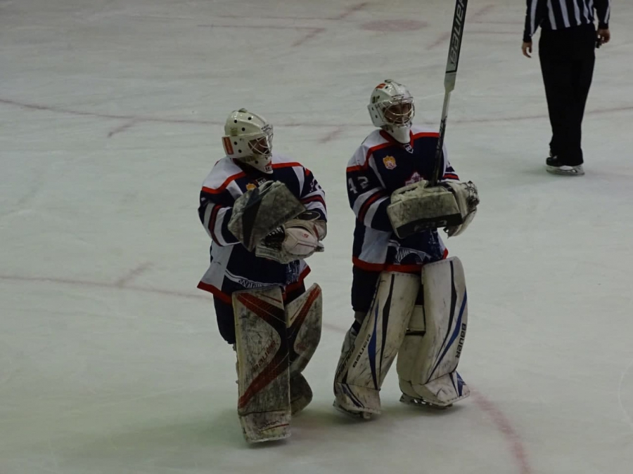 «Кристалл» забросил шесть шайб в ворота чемпиона Лиги