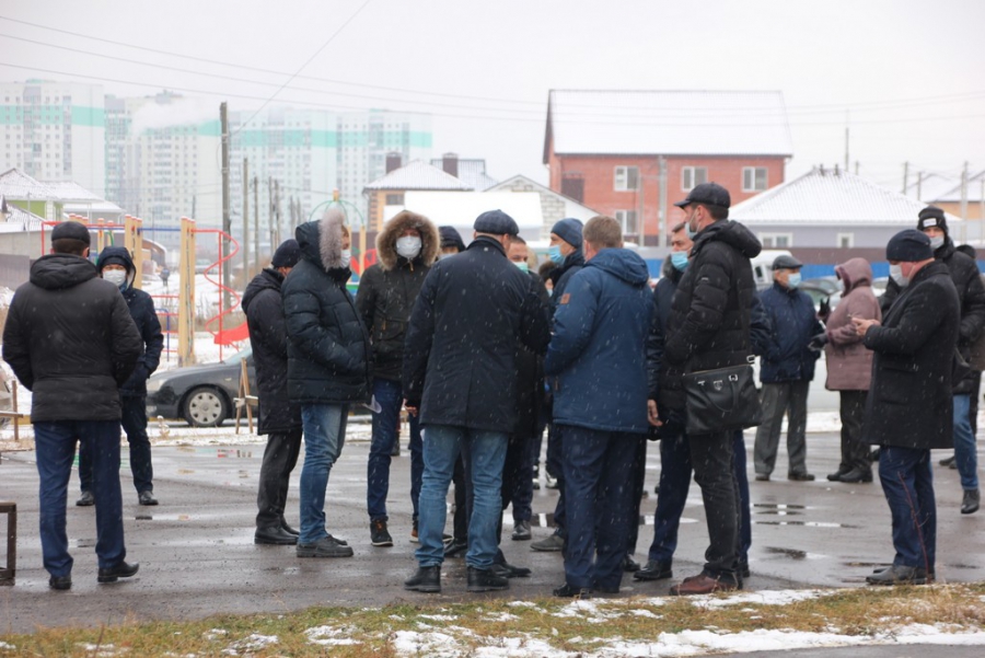 На стройплощадке ЖК «Победа» Радаев и Бусаргин назвали суммы выплат дольщикам