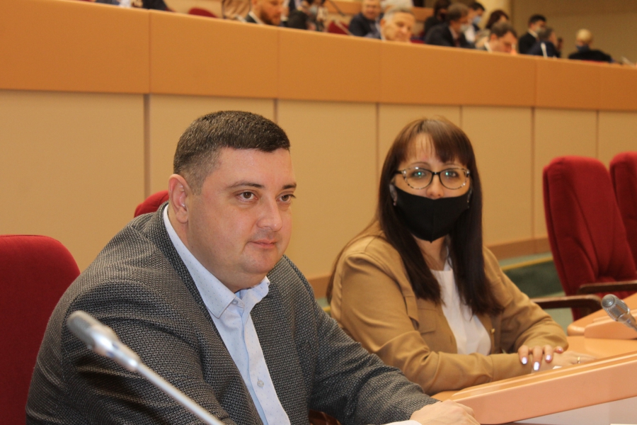 Дефицит бюджета Саратовской области удалось сократить почти на 10 млрд рублей